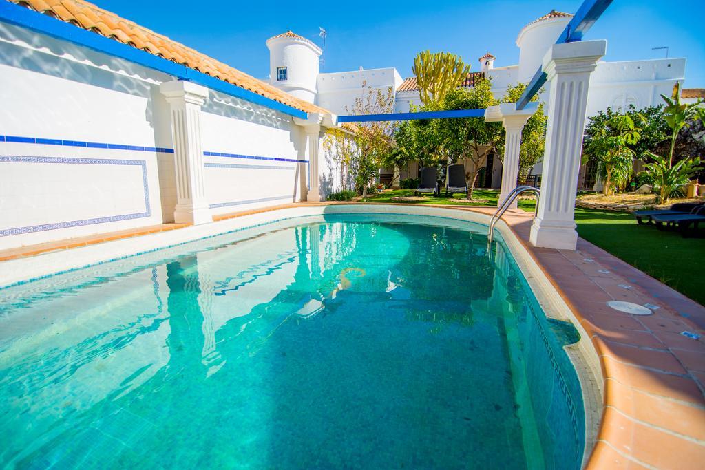 16:9 Los Molinos Suites Almería Zimmer foto